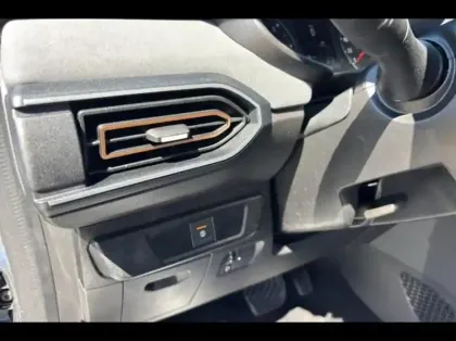 Photo 13 Dacia Sandero  1.0 TCe 90ch Stepway Extreme auto -24