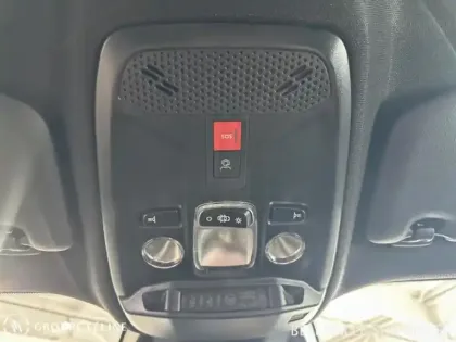 Photo 12 Peugeot 2008 Gén. II Ph2 Allure 5