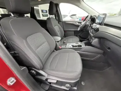 Photo 10 Ford Kuga Gén. III Ph1 Titanium 5