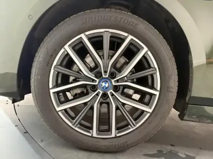 Photo 8 BMW Serie 2 Série 2 ActiveTourer 225e 245ch xDrive M Sport DKG7