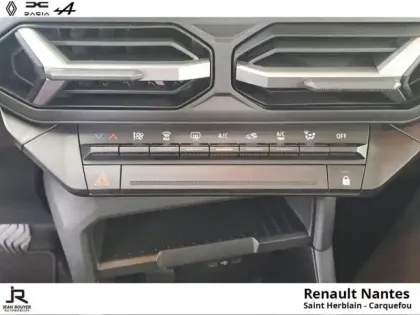 Photo 11 Dacia Duster Gén. III Ph1 Expression 5