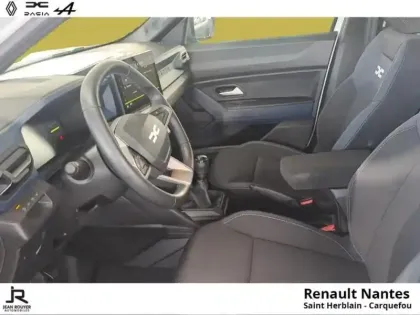 Photo 12 Dacia Duster Gén. III Ph1 Expression 5