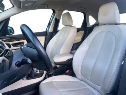 Photo 6 BMW Serie 2 Gén. I (F45) Ph2 Luxury 5