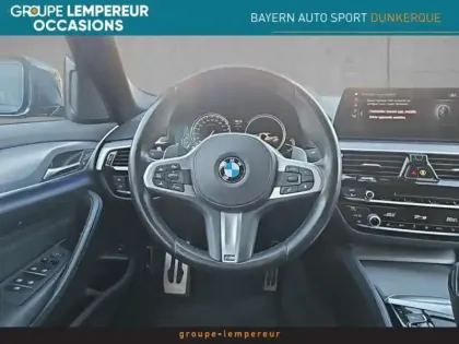 Photo 10 BMW Serie 5 Gén. VI (G30) Ph1 M Sport 4