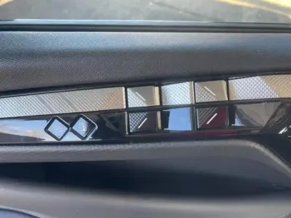 Photo 9 DS DS 4 Gén. II Ph1 NG Trocadero 5