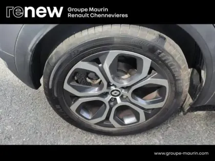 Photo 10 Renault Captur  1.6 E-Tech hybride 145ch Techno Fast Track