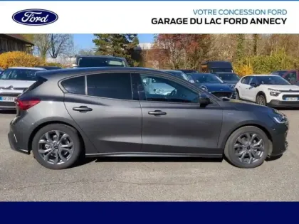 Photo 7 Ford Focus Gén. IV Ph2 ST-Line X 5