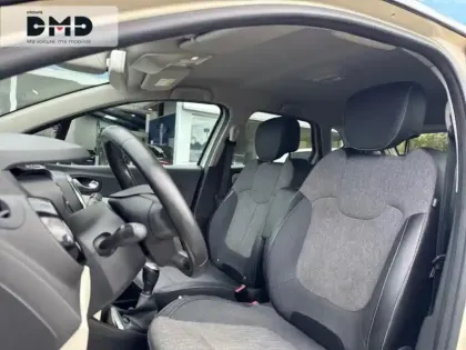 Photo 8 Renault Captur  0.9 TCe 90ch Intens - 19