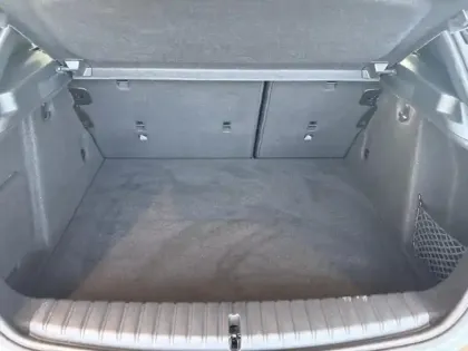 Photo 6 BMW Serie 1 Gén. III (F40) Ph2 M Sport 5