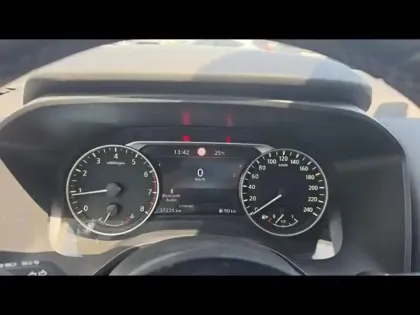 Photo 11 Nissan Qashqai  1.3 Mild Hybrid 140ch Business Edition