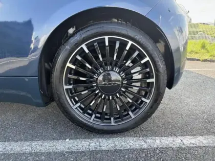 Photo 10 Fiat 500 Gén. II Ph1 MY22 Icône Plus 3