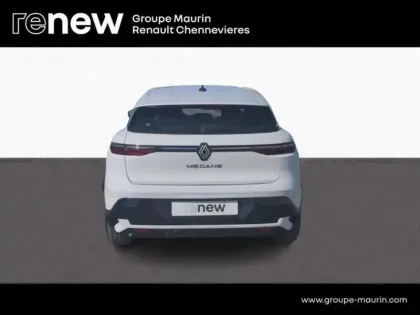 Photo 5 Renault Megane Gén. V (BCB) Ph1 Equilibre 5