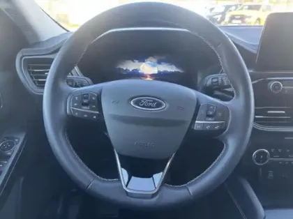 Photo 14 Ford Kuga Gén. III Ph1 Vignale 5