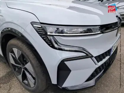 Photo 12 Renault Megane Gén. V (BCB) Ph1 Equilibre 5