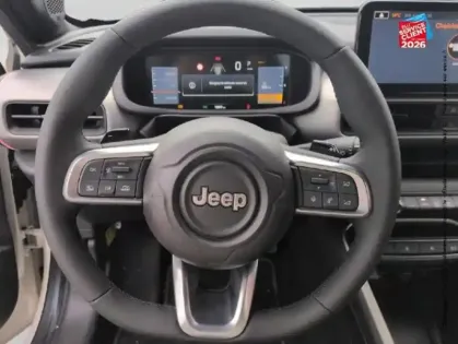 Photo 11 Jeep Avenger  1.2 Turbo T3 110ch MHEV Summit BVR6 eHybrid