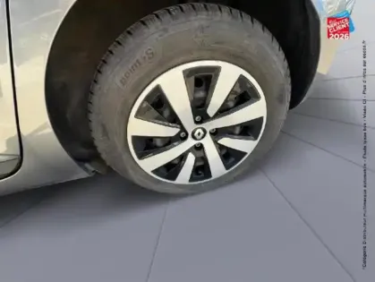 Photo 24 Renault Clio Gén. V (BJA) Ph1 NG Equilibre 5