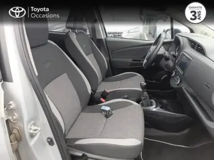 Photo 5 Toyota Yaris Gén. III Ph3 Design Y20 5