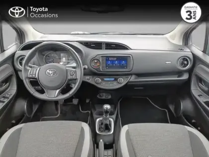 Photo 7 Toyota Yaris Gén. III Ph3 Design Y20 5