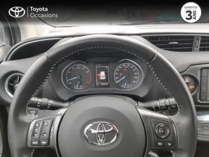 Photo 12 Toyota Yaris Gén. III Ph3 Design Y20 5