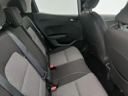 Photo 7 Renault Clio Gén. V (BJA) Ph1 NG Evolution 5