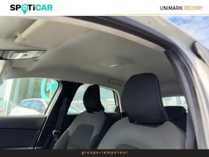 Photo 9 Renault Captur  1.5 Blue dCi 95ch Zen