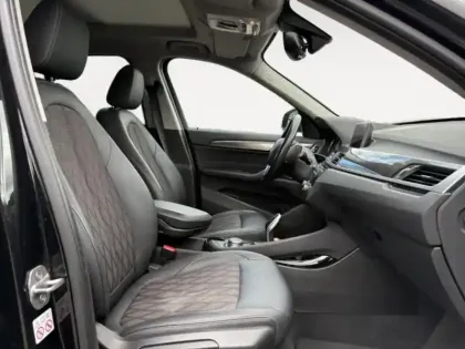 Photo 14 BMW X1  sDrive18dA 150ch xLine Euro6d-T