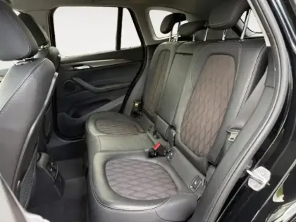 Photo 12 BMW X1  sDrive18dA 150ch xLine Euro6d-T