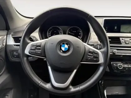 Photo 11 BMW X1  sDrive18dA 150ch xLine Euro6d-T