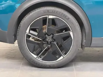 Photo 10 Peugeot 408 Gén. I Ph1 GT 5