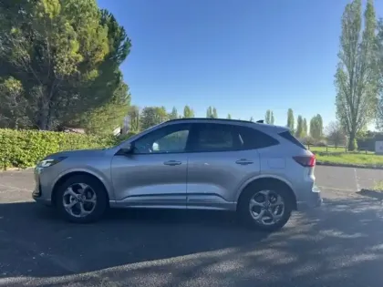 Photo 7 Ford Kuga Gén. III Ph2 ST-Line 5