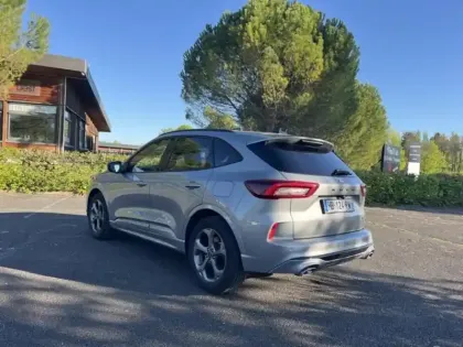 Photo 6 Ford Kuga Gén. III Ph2 ST-Line 5