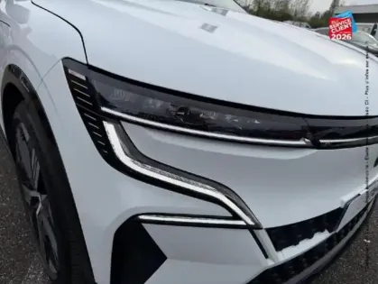 Photo 27 Renault Megane Gén. V (BCB) Ph1 Iconic 5