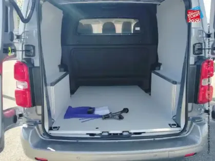 Photo 28 Opel Vivaro Gén. III Ph2 Sportive 4