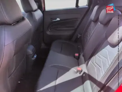 Photo 10 Jeep Avenger  1.2 Turbo T3 110ch MHEV Altitude BVR6 eHybrid