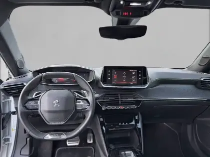 Photo 7 Peugeot 2008  PureTech 130 S&S EAT8