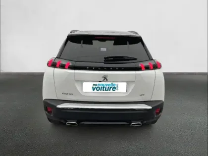 Photo 44 Peugeot 2008  PureTech 130 S&S EAT8