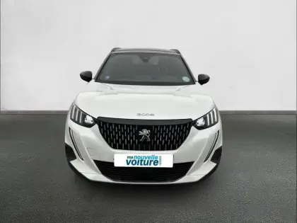 Photo 41 Peugeot 2008  PureTech 130 S&S EAT8