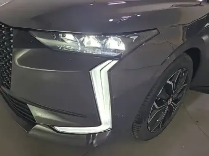 Photo 15 DS DS 4 N°4 Hybride 145 e-DCT6