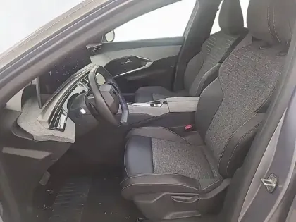 Photo 10 Peugeot 3008  Hybrid 145 e-DCS6