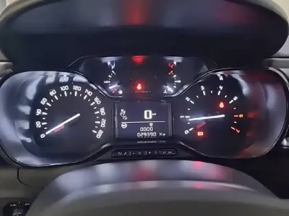 Photo 81 Citroën C3  PureTech 83 ch BVM5