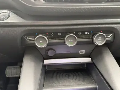 Photo 38 Citroën C5 Gén. I Ph1 Shine 5