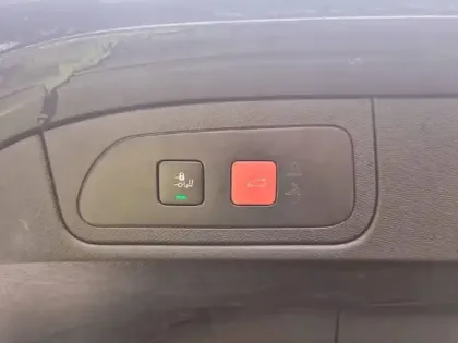 Photo 36 DS DS 7 Gén. I Ph1 Performance Line + 5