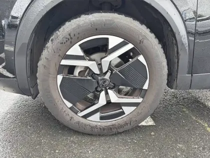 Photo 66 Peugeot 2008  PureTech 130 S&S EAT8