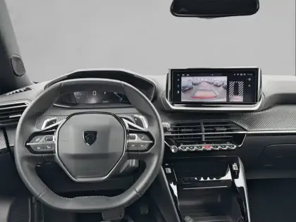 Photo 61 Peugeot 2008  PureTech 130 S&S EAT8