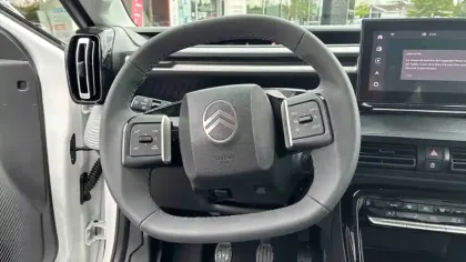 Photo 13 Citroën C3  Turbo 100 ch BVM6