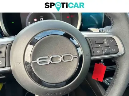 Photo 23 Fiat 600  1.2 Hybrid 100ch DCT6