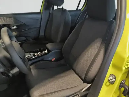 Photo 10 Peugeot 208  Electrique 50 kWh 136ch