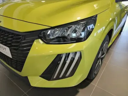 Photo 15 Peugeot 208  Electrique 50 kWh 136ch