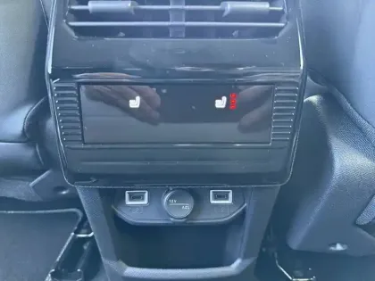 Photo 31 Citroën C5 aircross  Hybride 145 ch e-DCS6