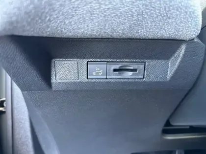 Photo 17 Citroën C5 aircross  Hybride 145 ch e-DCS6